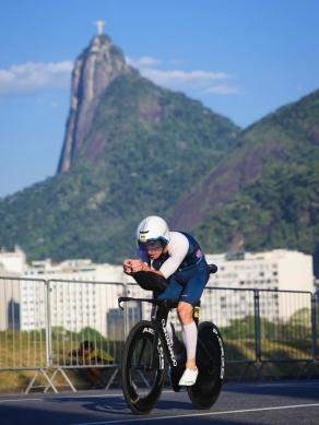 light-bicycle-aer106-precision-c23-review-1st-place-at-ironman-70-3-rio-de-janeiro