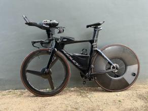 light-bicycle-triflow-c21-front-aer180-rear-installed-on-ridley-dean-fast