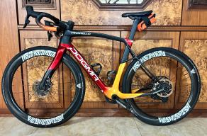 -light-bicycle-airia-52-disc-pace-plus-hub-custom-build