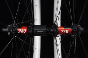 Airia 55 Disc Carbon Road Wheelset - Light Bicycle