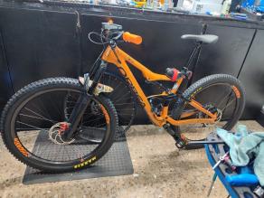 orbea-mtb-29er-on-lightbicycle-am933-carbon-wheels