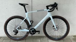 cube-endurance-bike-with-light-bicycle-ar46-carbon-disc-brake-wheels-700c