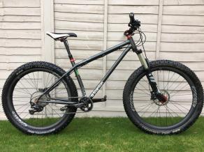 asymmetric bike rims