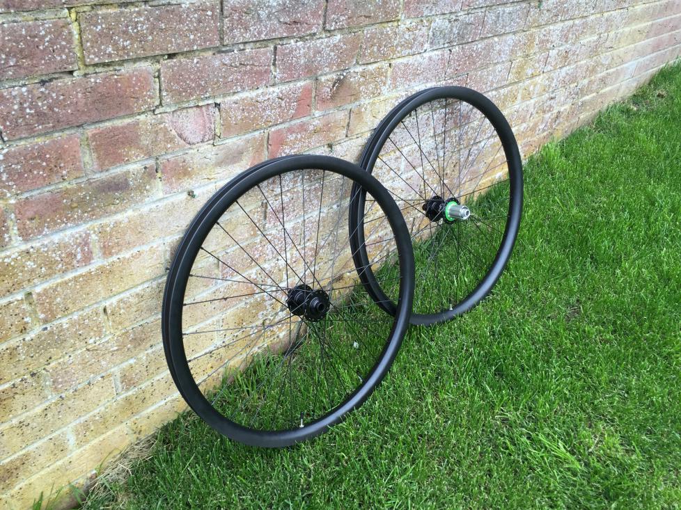 asymmetric bike rims