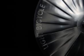 light-bicycle-precisionx-c22-disc-dt-swiss-240-exp-build