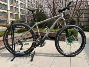 light-bicycle-rm26c03-all-mountain-carbon-wheelset-laced-to-green-onyx-hubs