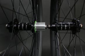 light-bicycle-rsnow03-hope-pro-4-fatsno-wheelset-fat-bike