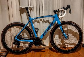 light-bicycle-turbo-50-disc-brake-carbon-road-wheelset-installed-on-a-pivot-vault-anniversary-sale-photo-contest