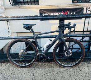 light-bicycle-turbo-50-disc-carbon-wheelset-laced-to-dt-swiss-240-exp-hubs-cx-ray-spokes