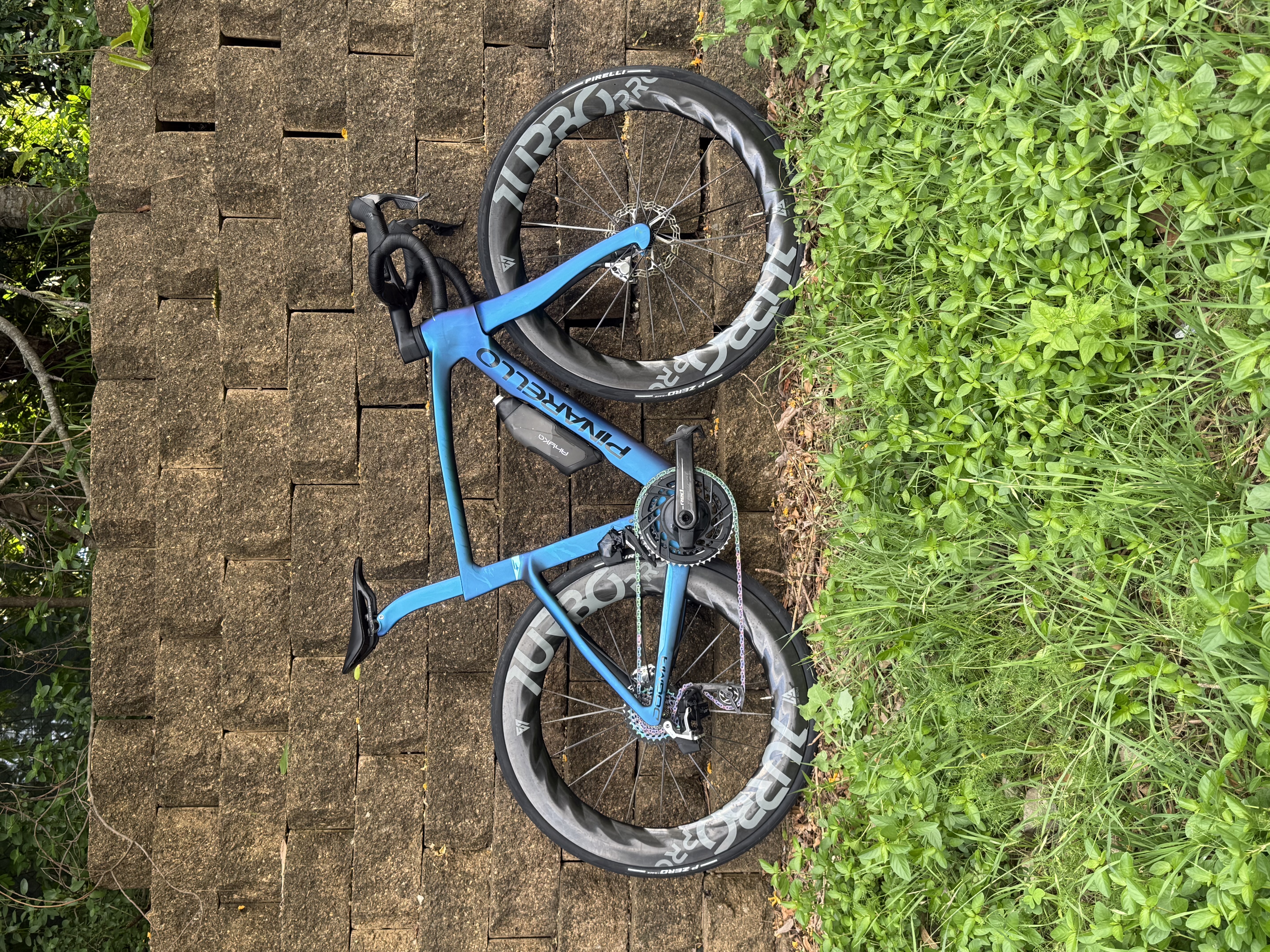 light-bicycle-turbo-78-disc-custom-deep-section-carbon-road-wheelset