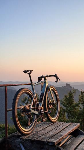 light-bicycle-wg44-disc-brake-custom-carbon-gravel-bike-wheelset