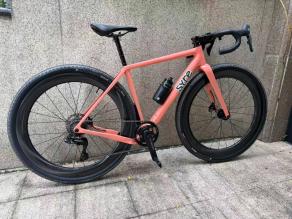 light-bicycle-wg55-disc-review-high-speed-efficiency-confidence-inspiring-handling