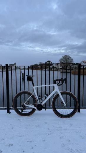 light-bicycle-wg55-disc-custom-dt-swiss-gravel-wheel-set