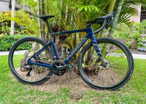 orbea-orca-omr-on-light-bicycle-wr38-carbon-wheels