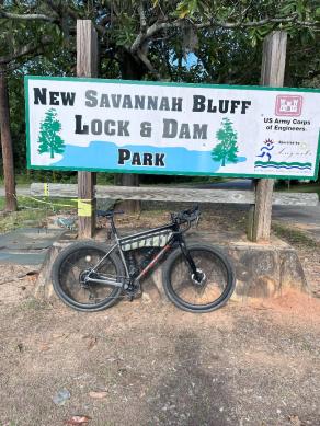 light-bicycle-wr45-disc-brake-gravel-wheels-in-bwr-north-carolina