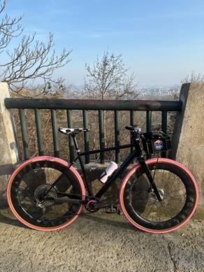 light-bicycle-wr65-disc-wide-carbon-road-wheels