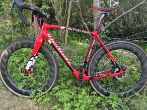 light-bicycle-wr65-disc-brake-wide-road-carbon-wheels-paired-with-continental-pure-contact-tyre