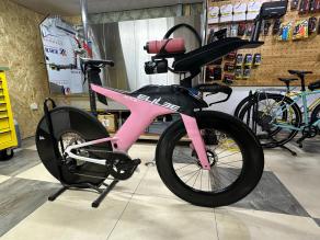 light-bicycle-aer180-disc-review-crosswind-handling-kona-ready-stability