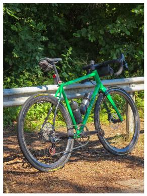 light-bicycle-airia-45-disc-review-the-45mm-all-rounder-built-to-climb-and-sprint